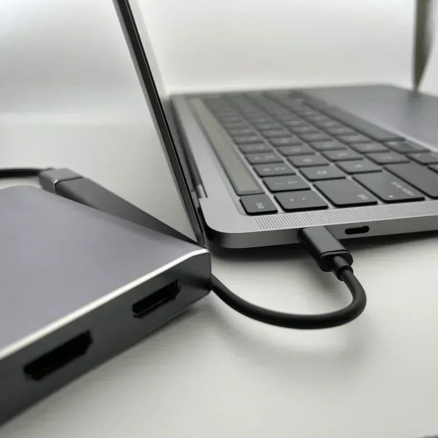 Adaptateur triple écran